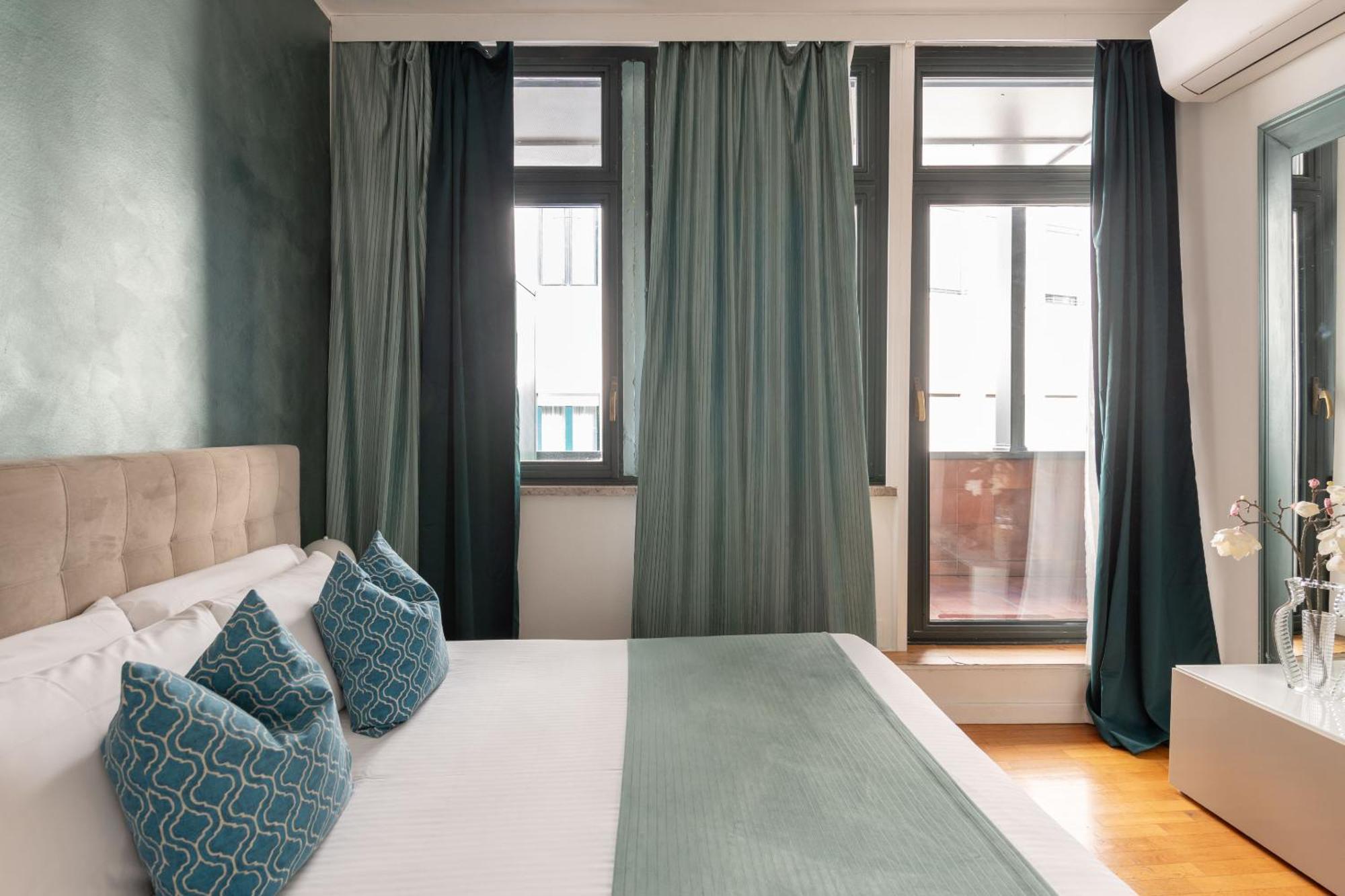 Heart Milan Apartments Duomo Terrace — Photos 2